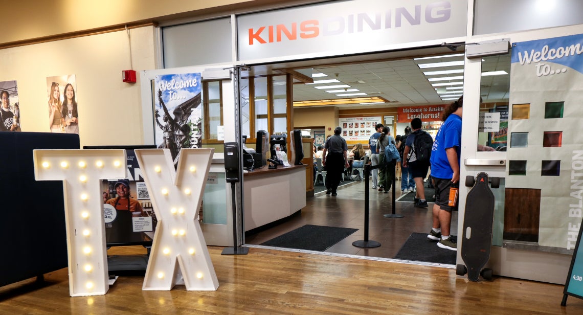 The entrance to Kins dining hall at UT Austin