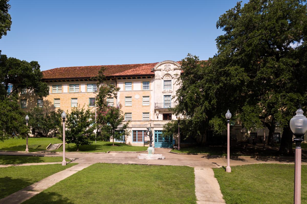 Carothers Residence Hall - quad