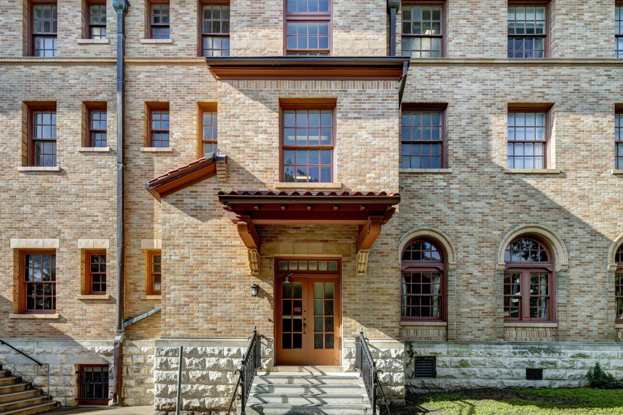 Littlefield Hall University Housing and Dining